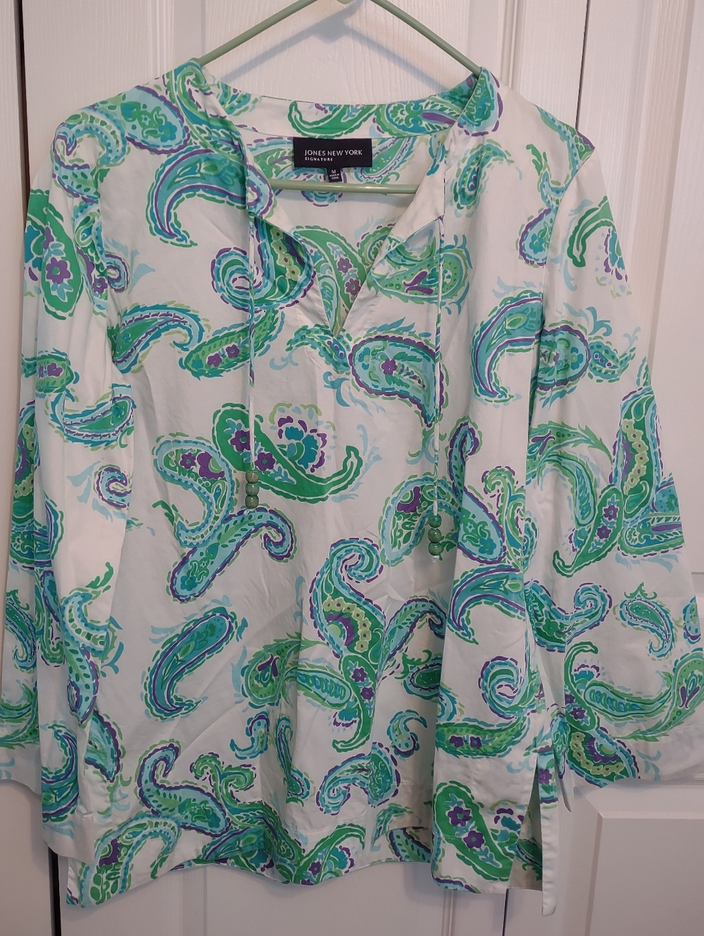 Jones New York Tunic Top Green & White Paisley Design Size Medium 100% Cotton